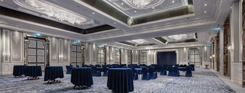 Ritz‑Carlton