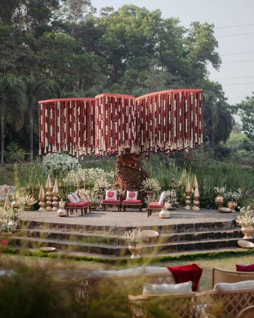 Creative Décor that Blends with Nature
